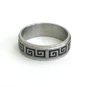 Stainless Steel Greek Key Etched Band Ring